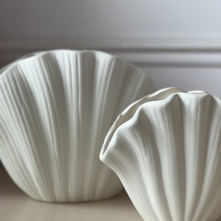 Shell ceramic vase