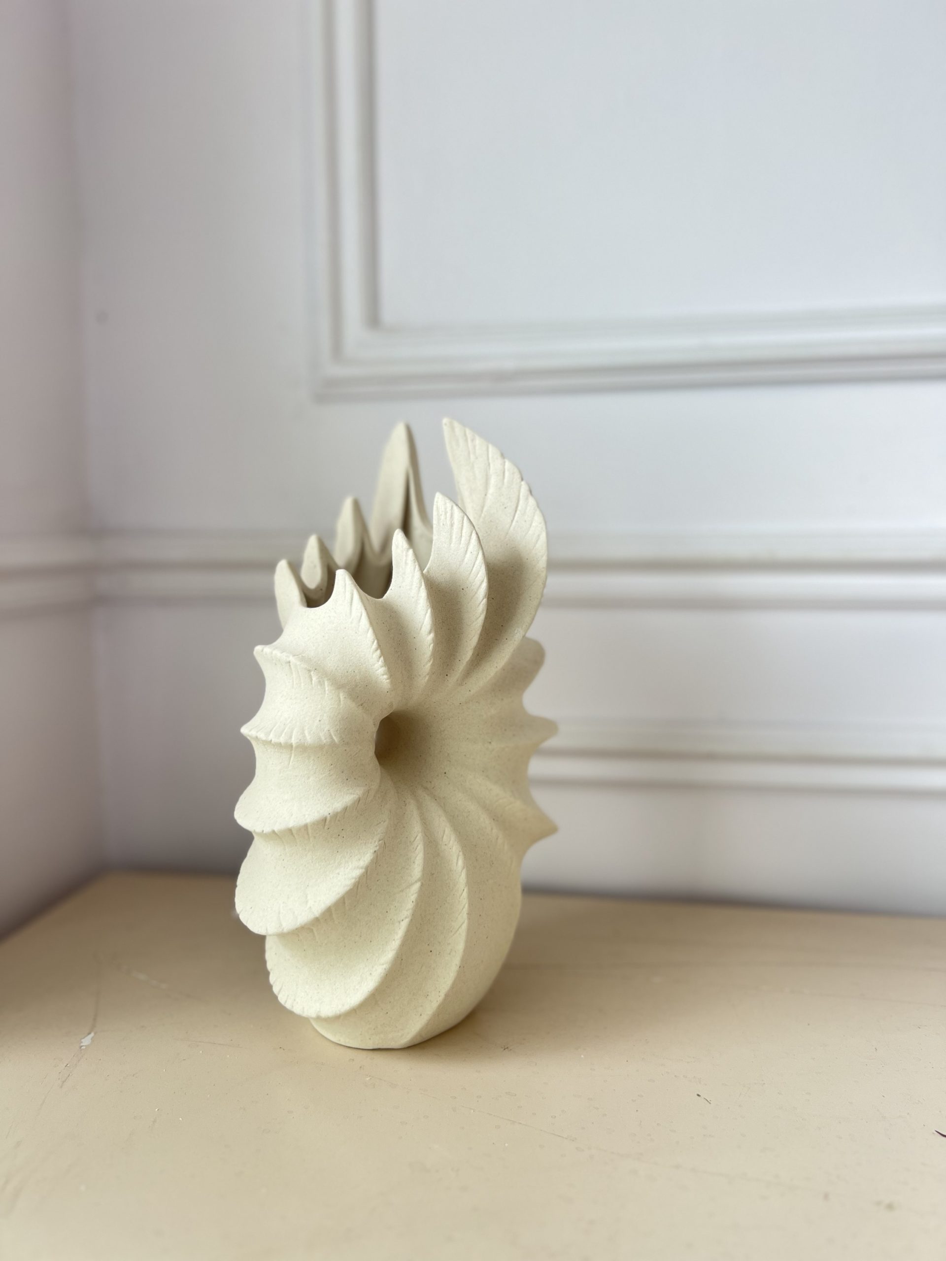 Nordic ornament ceramic vase - Image 3