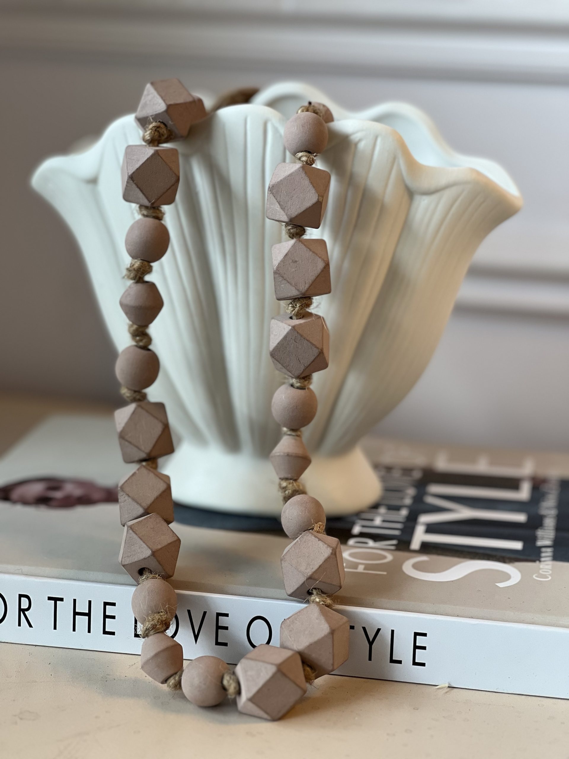 Wooden bead garland - Image 5